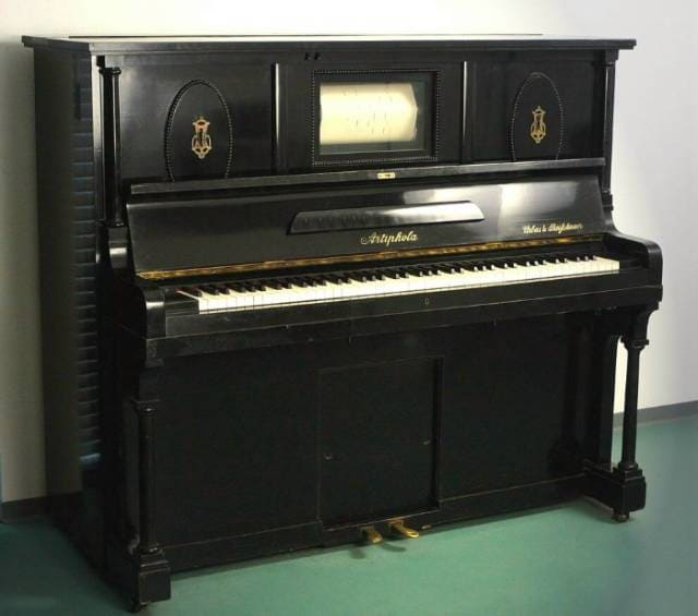 Как выглядит инструмент пианола?